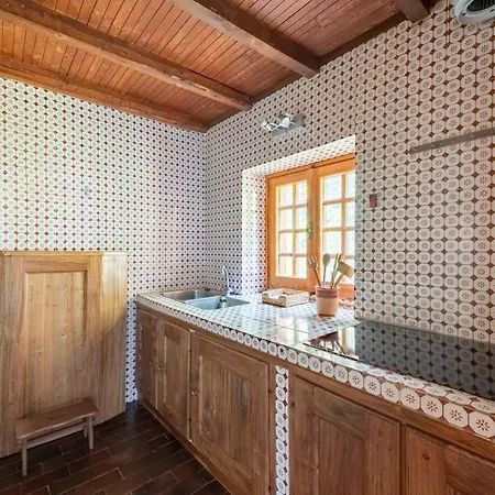 Chalet Les Boise - Sauna, Heated Pool And Mountains View Courmayeur